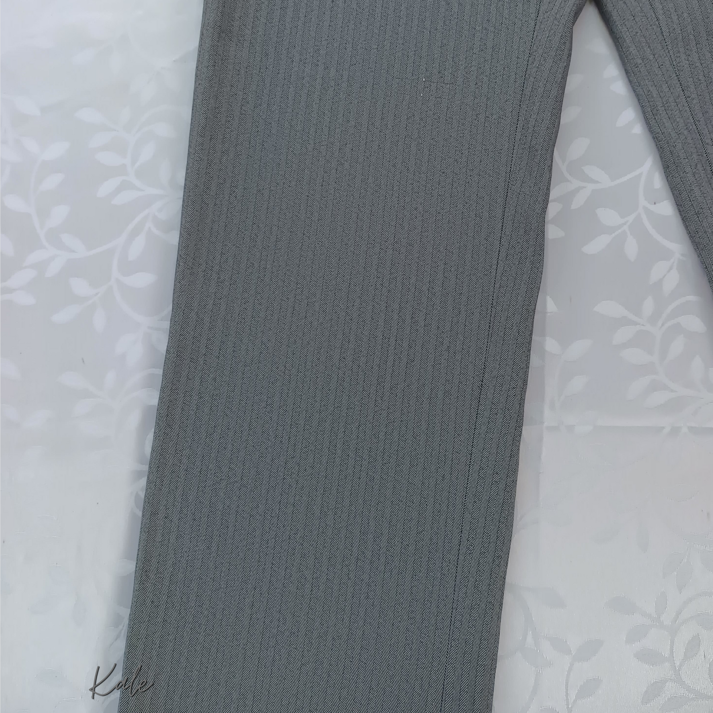 Pantalón gris formal Talla 38